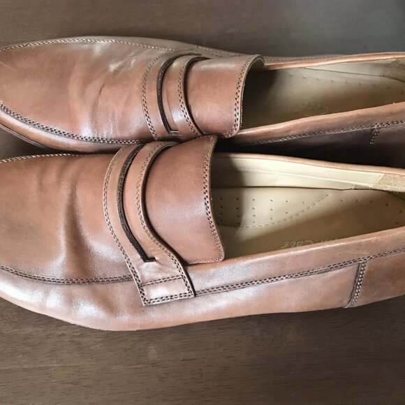 KENNETH COLE LOAFERS/ SLIP ON'S -TAN "PLUG OF WAR" LEATHER - Picture 5 of 8